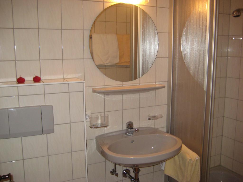 Machls Ferienwohnungen Jerzens Esterno foto